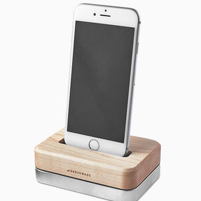 iPhone Dock